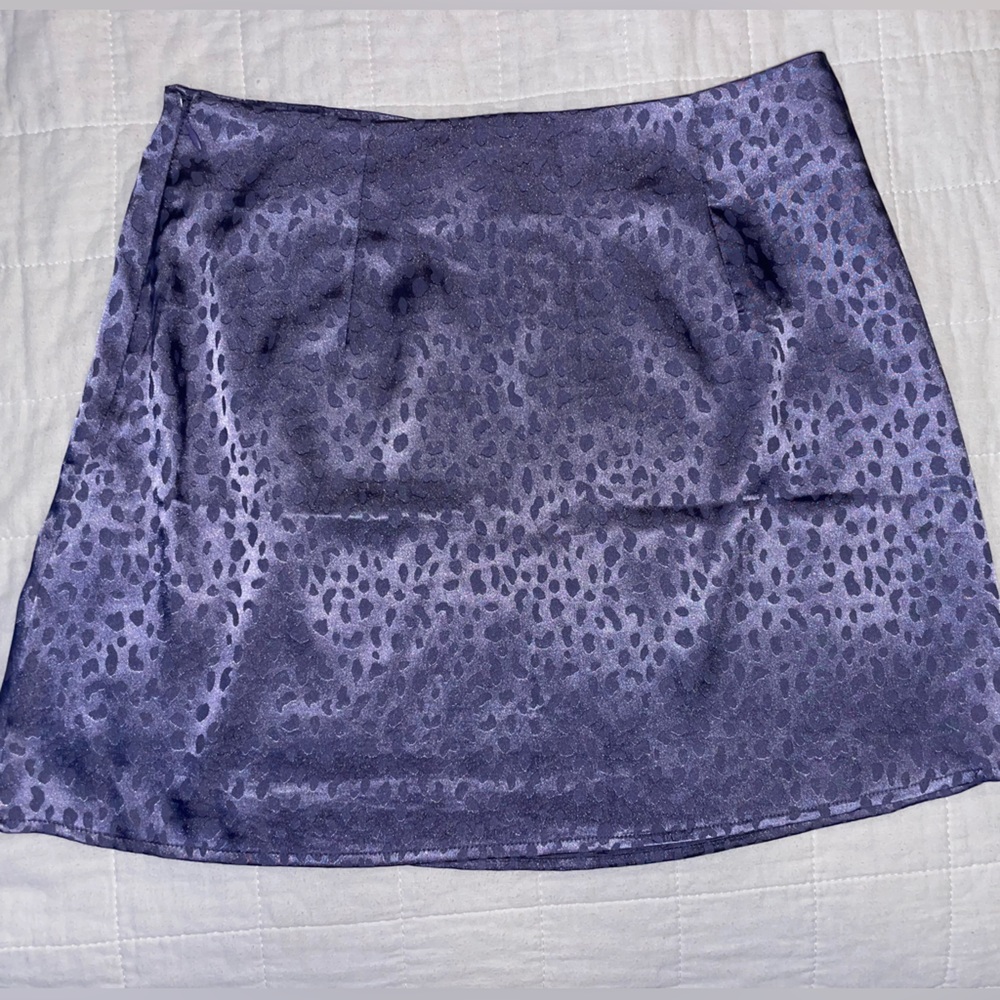 Forever 21 skirt, size medium, purple polka dot